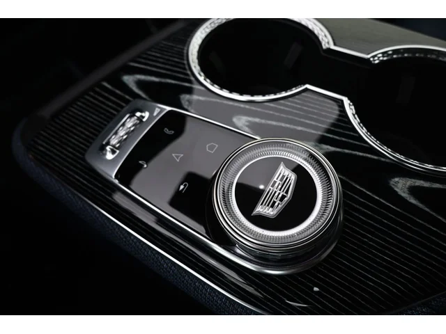 Nuevos CADILLAC OPTIQ à Estados chez autogozo