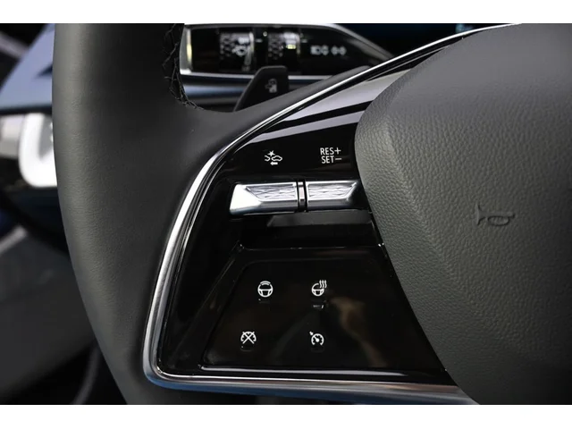Nuevos CADILLAC OPTIQ à Estados chez autogozo