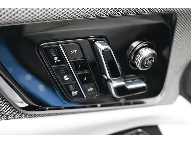 Nuevos CADILLAC OPTIQ à Estados chez autogozo
