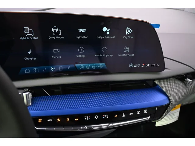 Nuevos CADILLAC OPTIQ à Estados chez autogozo