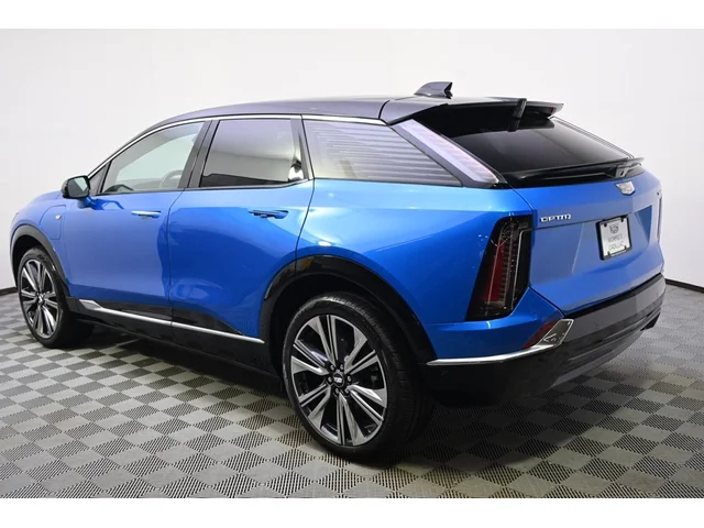 Nuevos CADILLAC OPTIQ à Estados chez autogozo