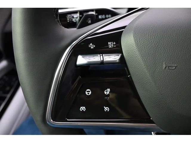 Nuevos CADILLAC OPTIQ à Estados chez autogozo
