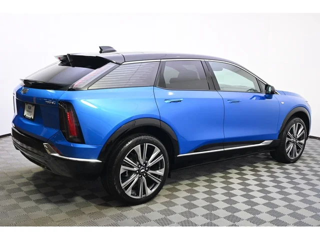 Nuevos CADILLAC OPTIQ à Estados chez autogozo