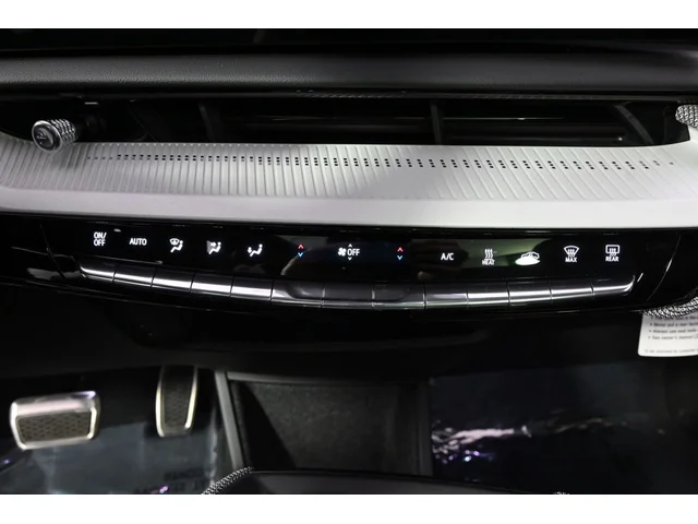Nuevos CADILLAC OPTIQ à Estados chez autogozo