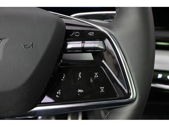 Nuevos CADILLAC OPTIQ à Estados chez autogozo