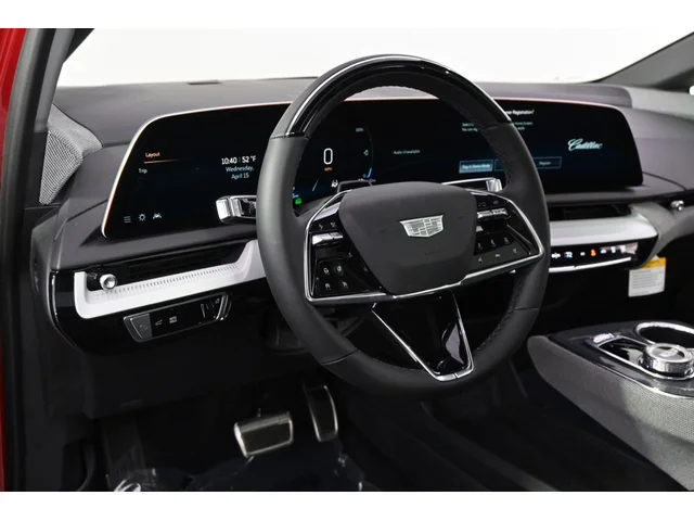 Nuevos CADILLAC OPTIQ à Estados chez autogozo