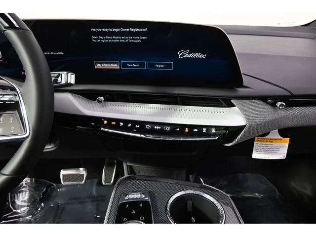 Nuevos CADILLAC OPTIQ à Estados chez autogozo