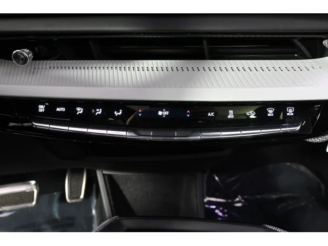 Nuevos CADILLAC OPTIQ à Estados chez autogozo