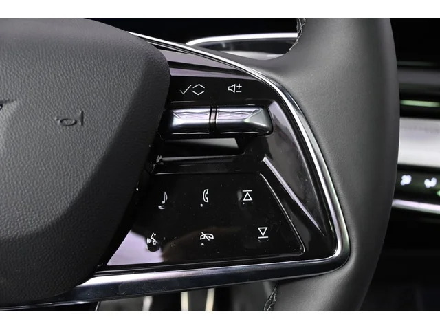 Nuevos CADILLAC OPTIQ à Estados chez autogozo