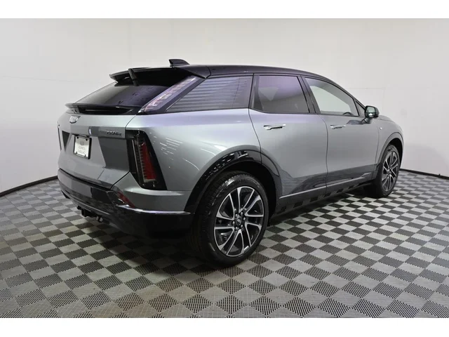 Nuevos CADILLAC OPTIQ à Estados chez autogozo