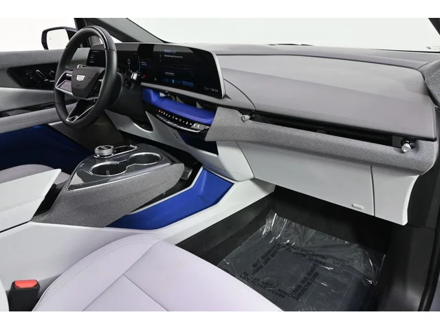 Nuevos CADILLAC OPTIQ à Estados chez autogozo
