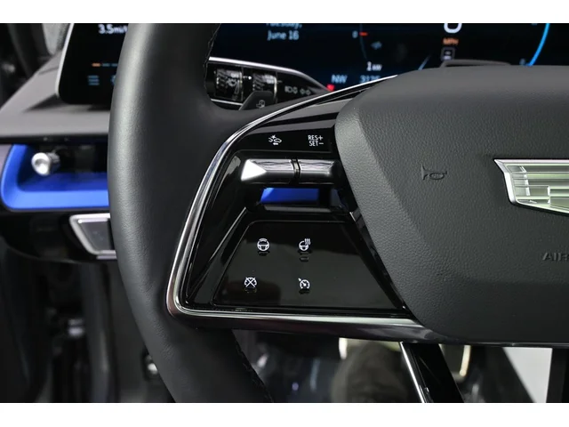 Nuevos CADILLAC OPTIQ à Estados chez autogozo