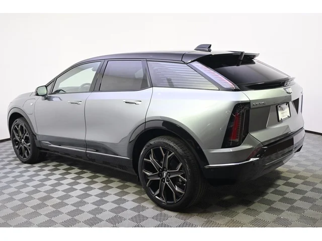 Nuevos CADILLAC OPTIQ à Estados chez autogozo
