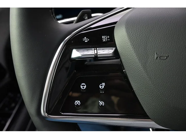 Nuevos CADILLAC OPTIQ à Estados chez autogozo