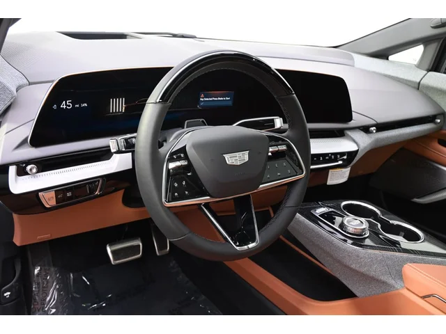 Nuevos CADILLAC OPTIQ à Estados chez autogozo