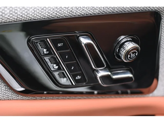 Nuevos CADILLAC OPTIQ à Estados chez autogozo