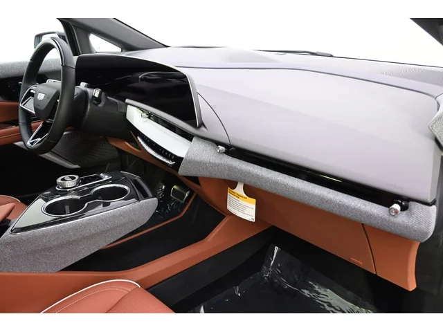 Nuevos CADILLAC OPTIQ à Estados chez autogozo