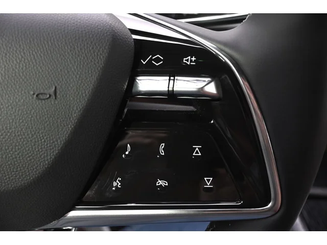 Nuevos CADILLAC OPTIQ à Estados chez autogozo