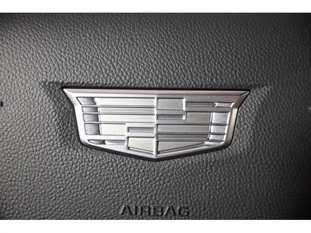 Nuevos CADILLAC OPTIQ à Estados chez autogozo