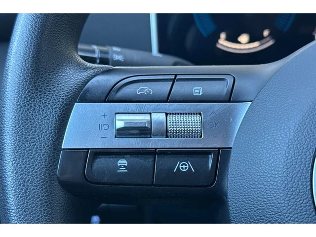 SEMINUEVOS HYUNDAI Tucson at ELK GROVE in Elk Grove Buick GMC