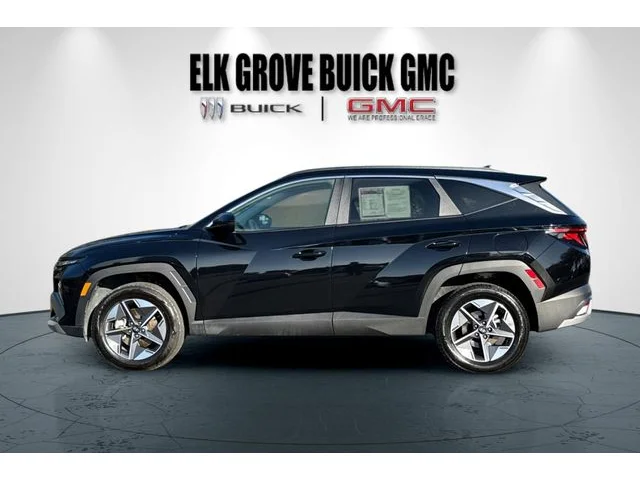 SEMINUEVOS HYUNDAI Tucson at ELK GROVE in Elk Grove Buick GMC