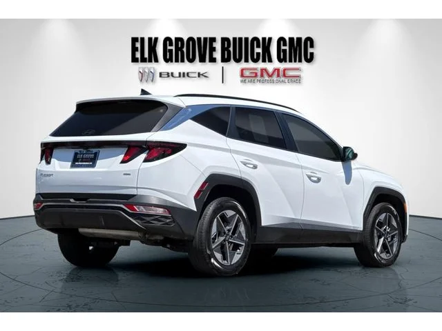 SEMINUEVOS HYUNDAI Tucson at ELK GROVE in Elk Grove Buick GMC