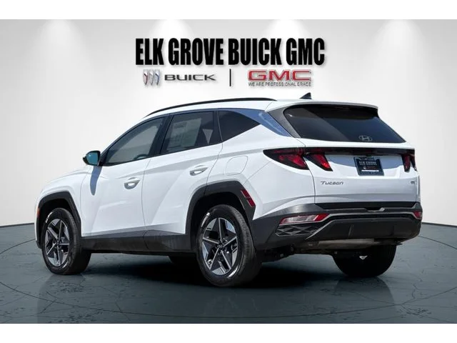 SEMINUEVOS HYUNDAI Tucson at ELK GROVE in Elk Grove Buick GMC