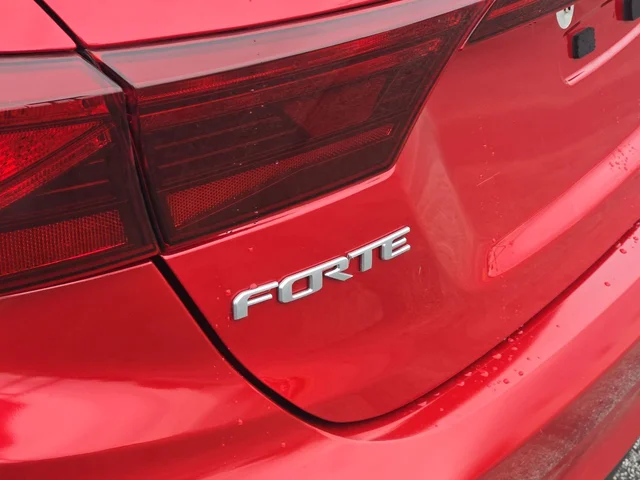 SEMINUEVOS KIA Forte a Estados en autogozo