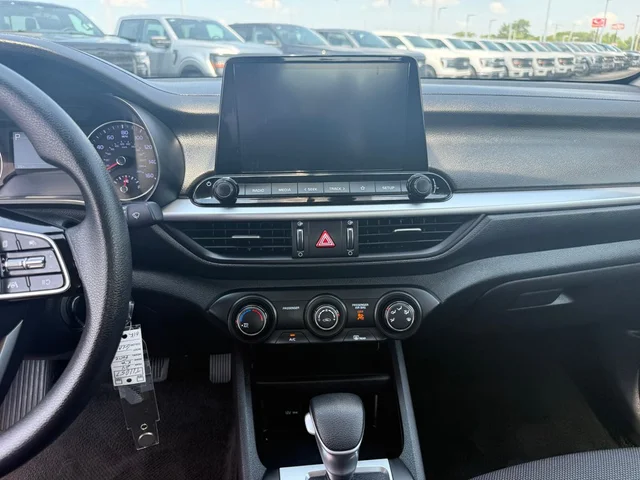 SEMINUEVOS KIA Forte a Estados en autogozo