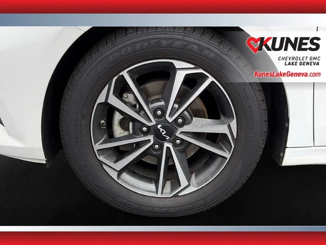 SEMINUEVOS KIA Forte a Estados en autogozo