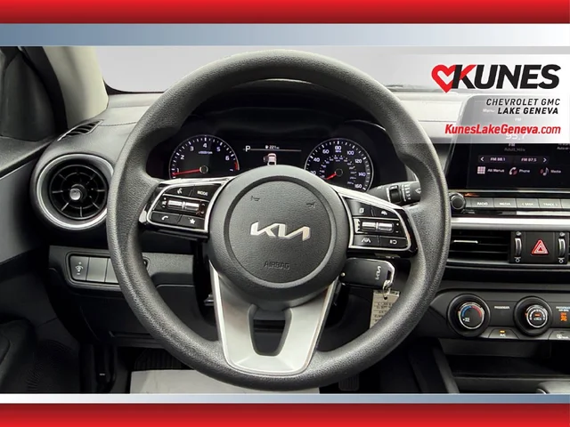 SEMINUEVOS KIA Forte a Estados en autogozo