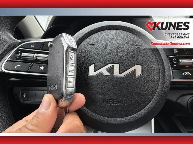 SEMINUEVOS KIA Forte a Estados en autogozo