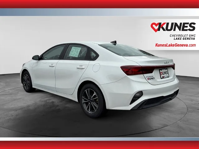 SEMINUEVOS KIA Forte a Estados en autogozo