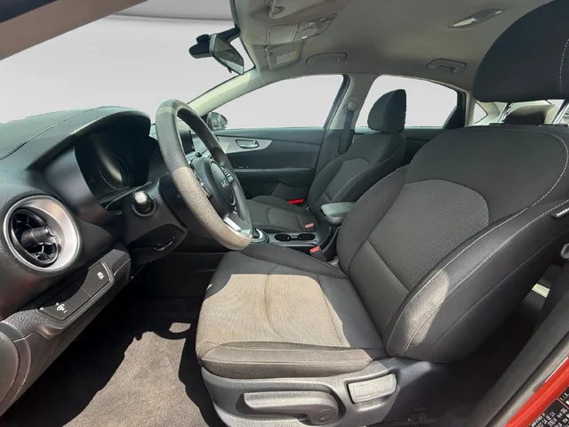 SEMINUEVOS KIA Forte a Estados en autogozo