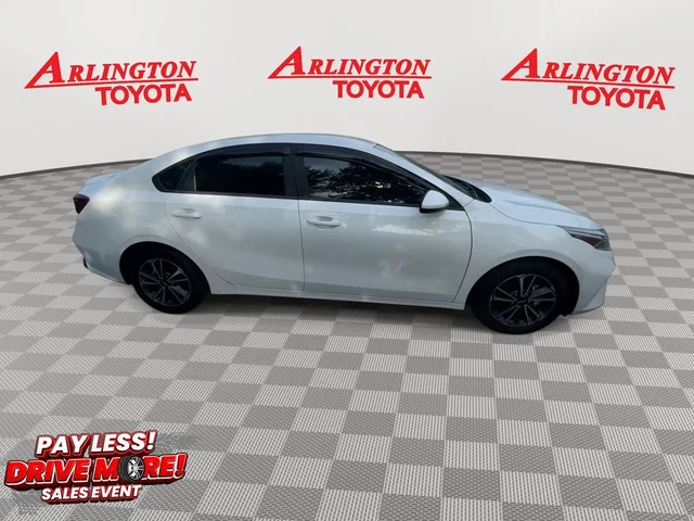 SEMINUEVOS KIA Forte a Estados en autogozo