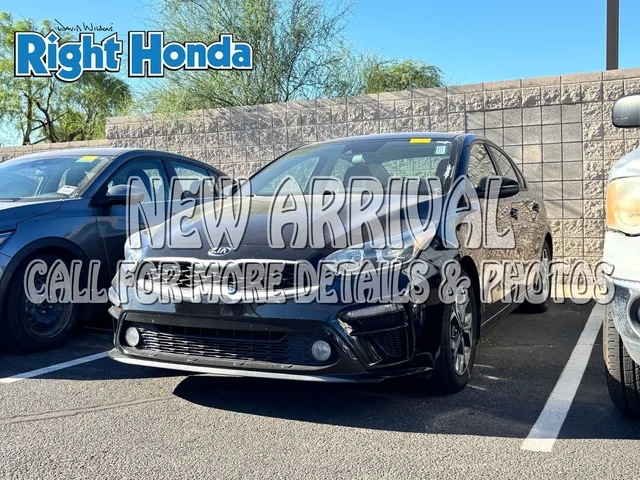 SEMINUEVOS KIA Forte a Estados en autogozo