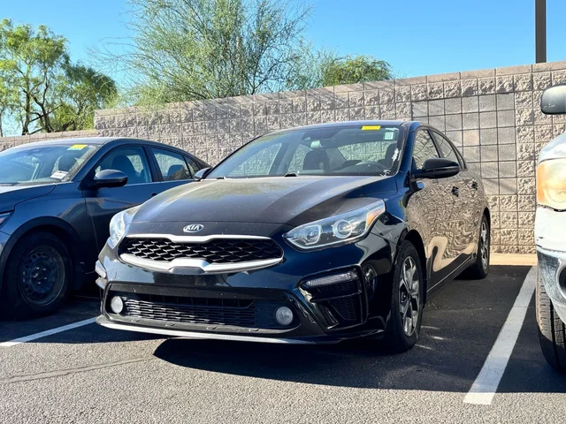 SEMINUEVOS KIA Forte a Estados en autogozo