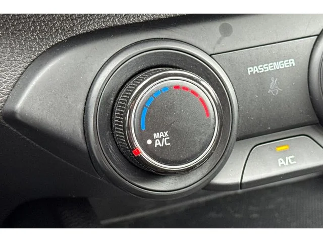 SEMINUEVOS KIA Forte at ELK GROVE in Elk Grove Buick GMC