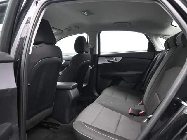 SEMINUEVOS KIA Forte a Estados en autogozo