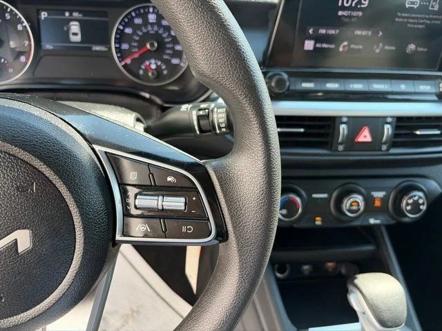 SEMINUEVOS KIA Forte a Estados en autogozo