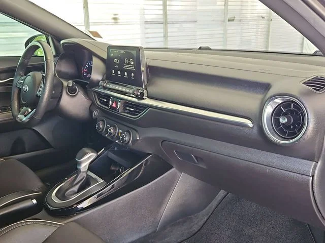 SEMINUEVOS KIA Forte a Estados en autogozo