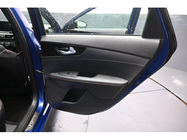 SEMINUEVOS KIA Forte a Estados en autogozo