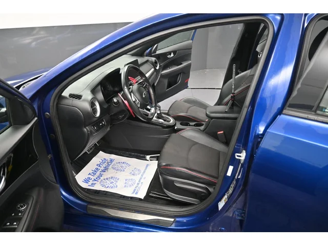 SEMINUEVOS KIA Forte a Estados en autogozo