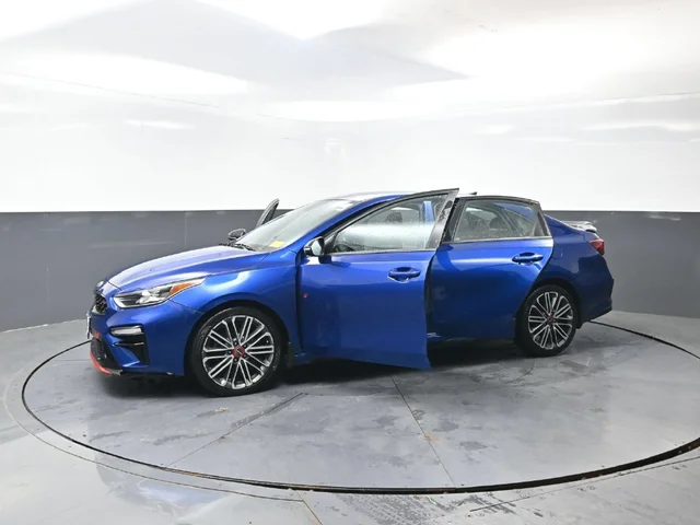 SEMINUEVOS KIA Forte a Estados en autogozo