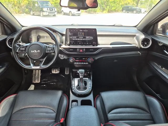 SEMINUEVOS KIA Forte a Estados en autogozo