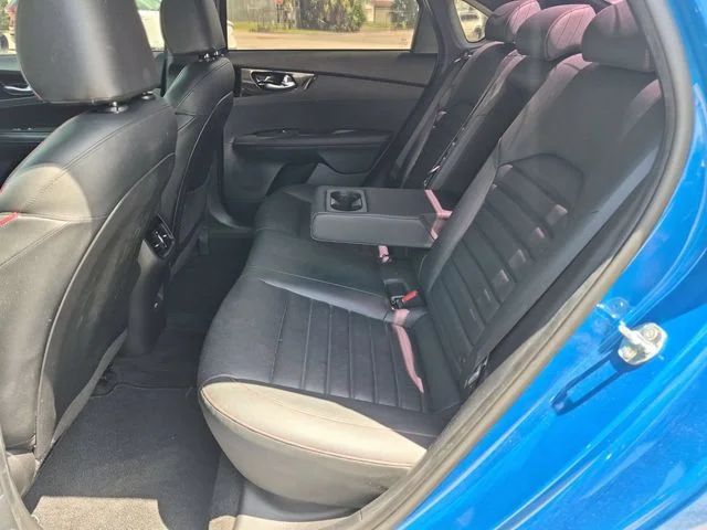 SEMINUEVOS KIA Forte a Estados en autogozo