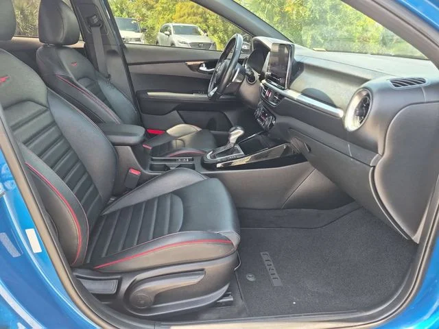 SEMINUEVOS KIA Forte a Estados en autogozo