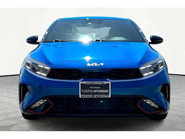 SEMINUEVOS KIA Forte a Tustin    en Tustin Hyundai