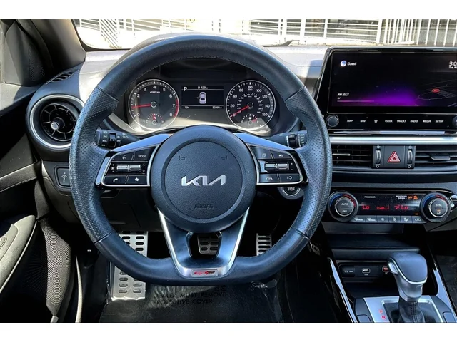SEMINUEVOS KIA Forte a Tustin    en Tustin Hyundai