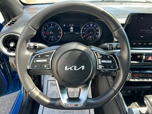 SEMINUEVOS KIA Forte a Estados en autogozo